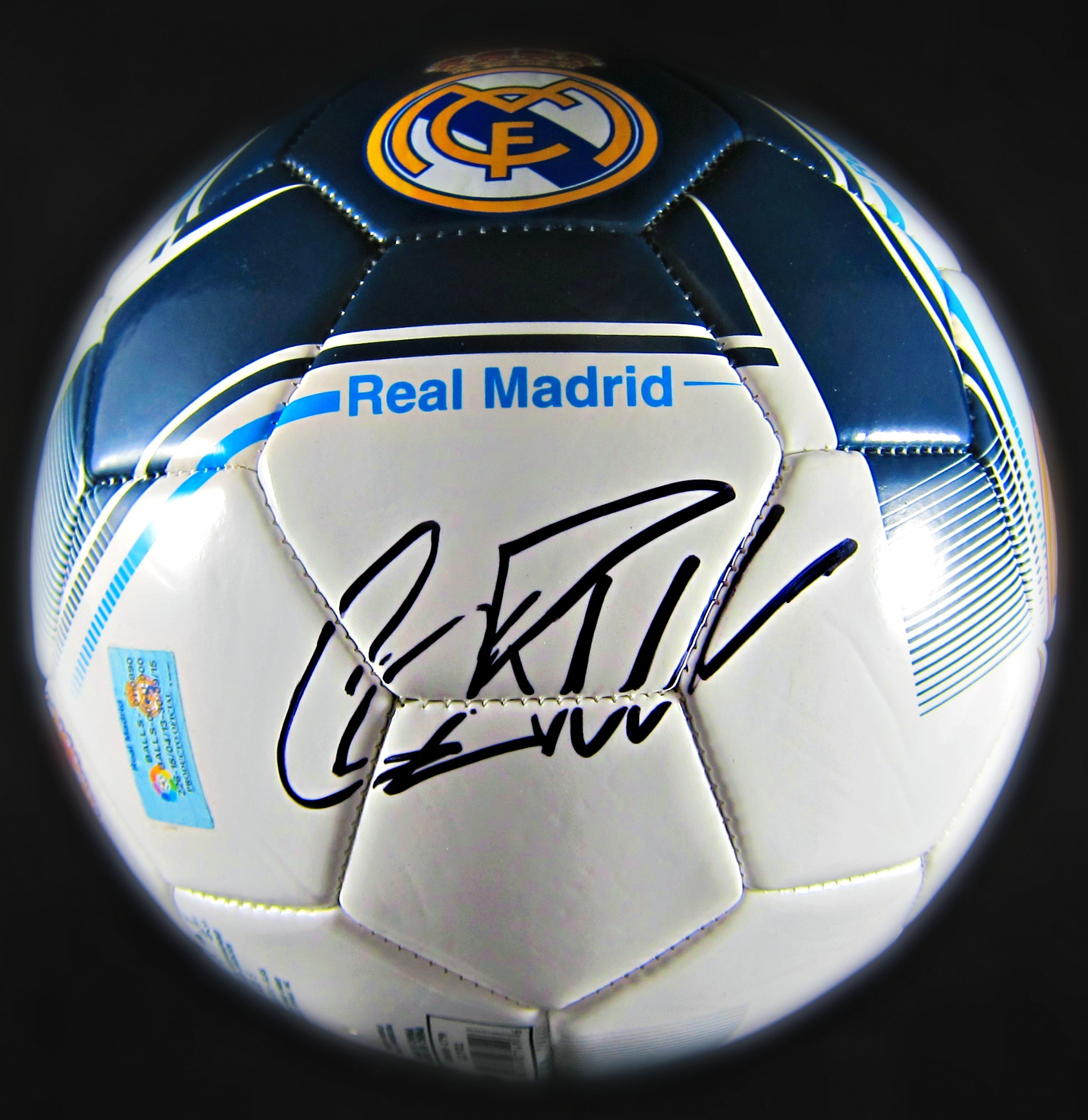 cristiano-ronaldo-signed-real-madrid-logo-soccer-ball - Memorabilia Center